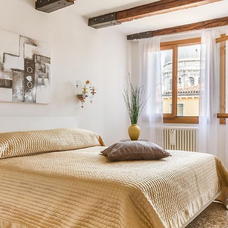 Accademia Charm Apartments By Wonderful Italy Venice Exterior photo